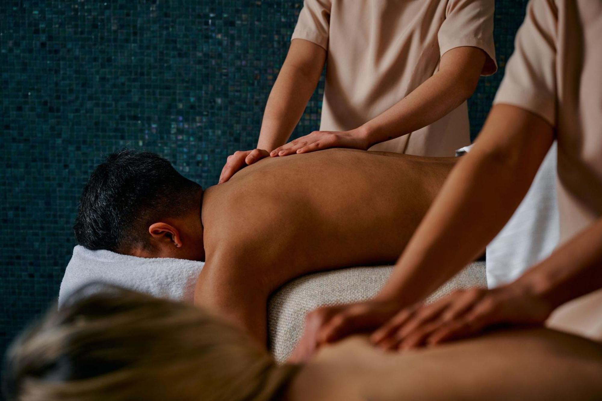 Sheraton Melbourne Hotel Exterior photo Massage