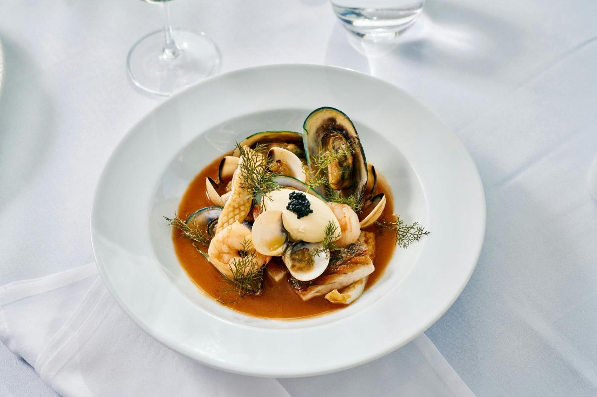 Sheraton Melbourne Hotel Exterior photo Ceviche
